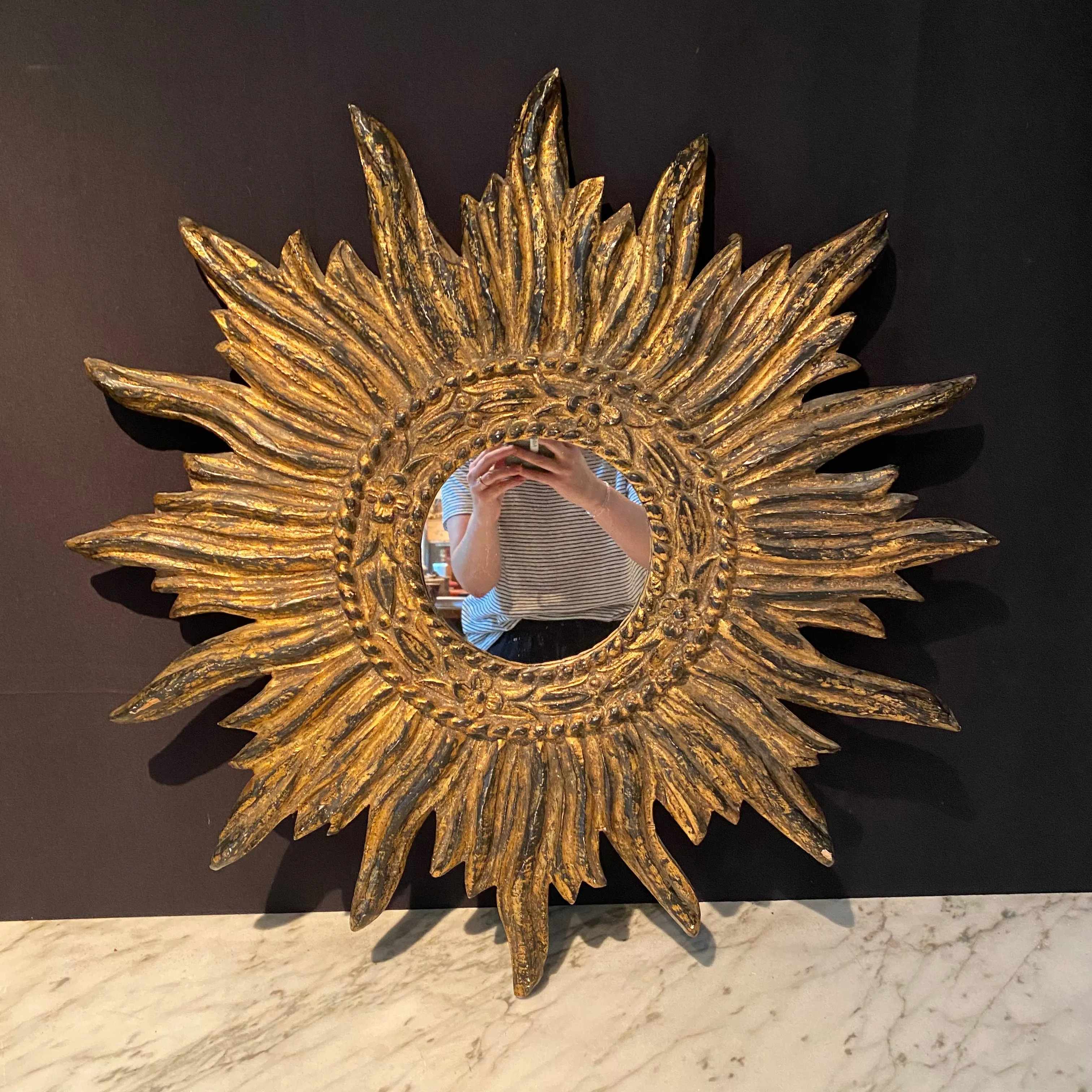 French Intricate Carved Gilt Wood Soleil Sunburst Starburst Wall Mirror